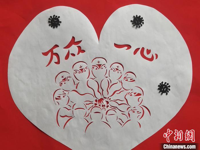 浙江衢州：小小非遗人 剪纸话防疫
