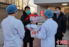 内蒙古5名新型冠状病毒感染的肺炎患者治愈出院