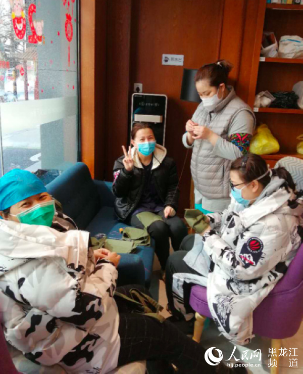 哈医大二院支援武汉医疗队中三朵姐妹花：我们是有着同一理想的战友