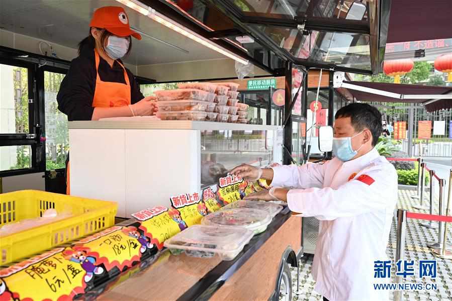 （社会）（1）“莆田餐巴”安全用餐受青睐