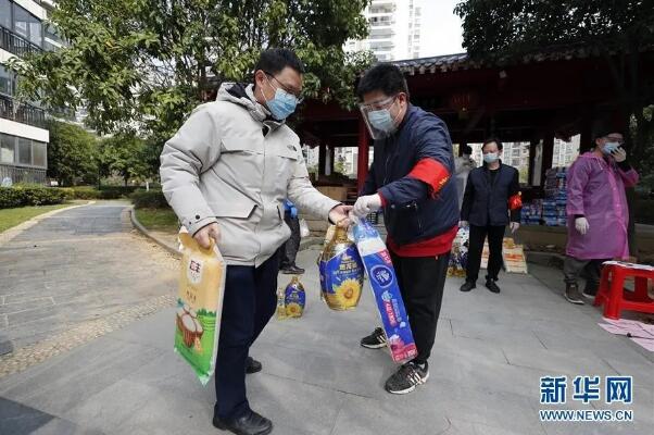 关注疫情防控｜掩饰矛盾解决不了百姓生活保障问题