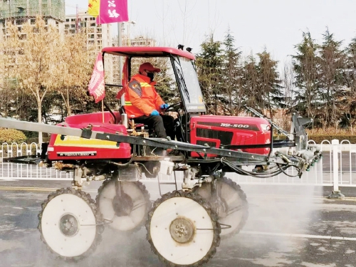 农机变身“消毒车”“线上种地”抢农时社会化服务关键时期显身手