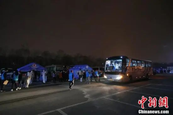 1万多人从湖北乘高铁返京，谁能回？怎么回？答案来了