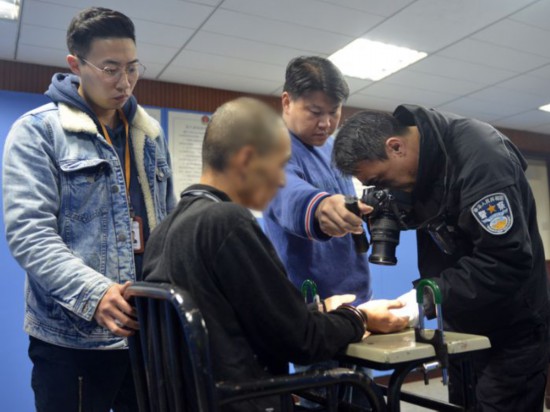 上海警方破获12年前入室盗窃杀人案：男子杀人潜逃后又因运毒被判刑