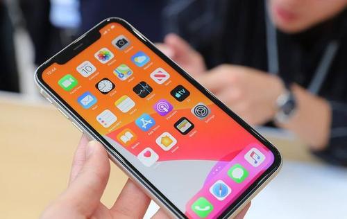 电商平台iPhone11大降价 业内称或