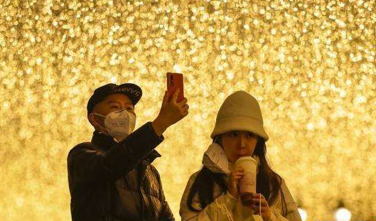 疫情影响下的中国经济：新消费释放潜能动力足