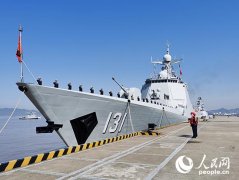 中国海军第35批护航编队启航赴亚丁湾