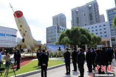 沈阳飞机设计研究所举行黄志千烈士纪念塑像