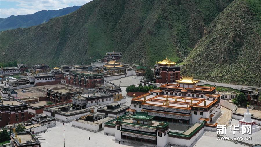 拉卜楞寺完成14座佛殿主体修缮工程