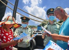 进校园上渔船福建海警开展禁毒宣传活动