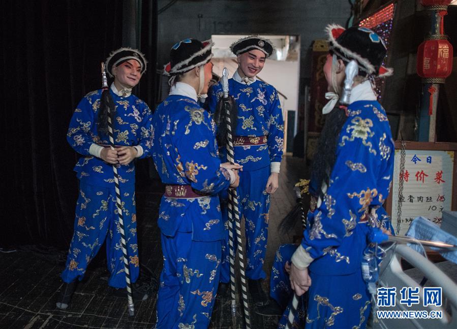 武汉“戏码头”重启 多家剧场恢复开放