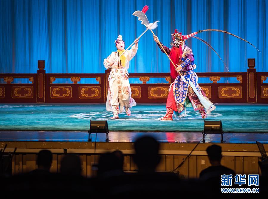 武汉“戏码头”重启 多家剧场恢复开放