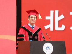 北京航空航天大学校长徐惠彬：历经风雨方见