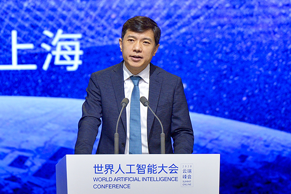 李彦宏：“新基建”是人工智能的新起点 AI发展需经历三阶段