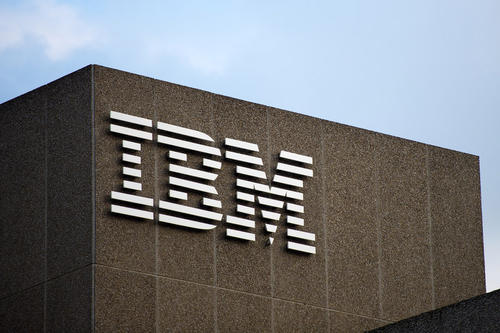 IBM第二季度营收181亿美元 净利同比降46%