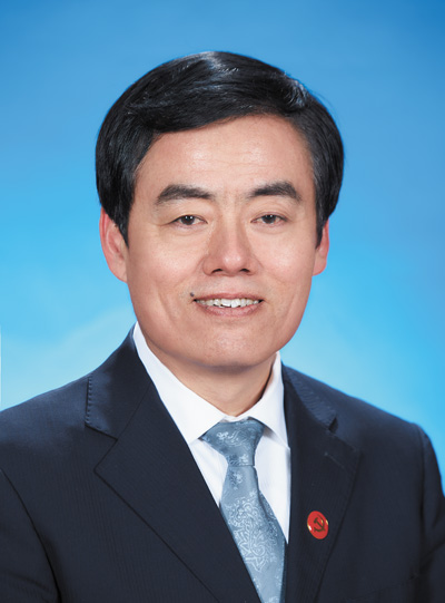 紧盯突出问题决胜脱贫攻坚