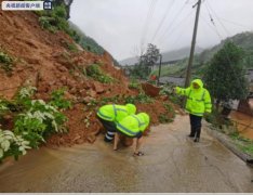 强降雨致四川部分地方受灾 应急管理厅组织