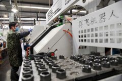 中国如何摆脱新冠疫情影响并实现经济复苏 俄媒这样分析