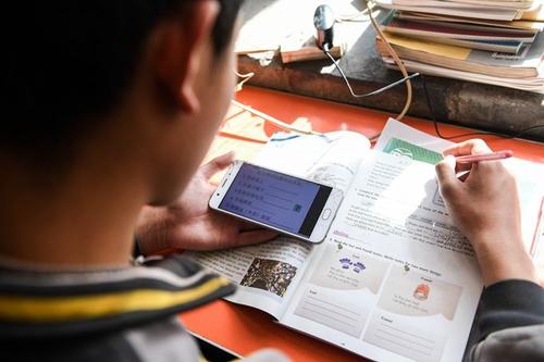 六部门联合印发通知：重拳治理未成年人网络环境