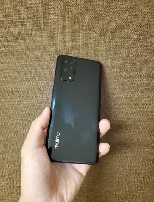 真我X7 Pro 5G上手体验：”120Hz高刷+65W闪充”轻旗舰引领5G手机“真普及”