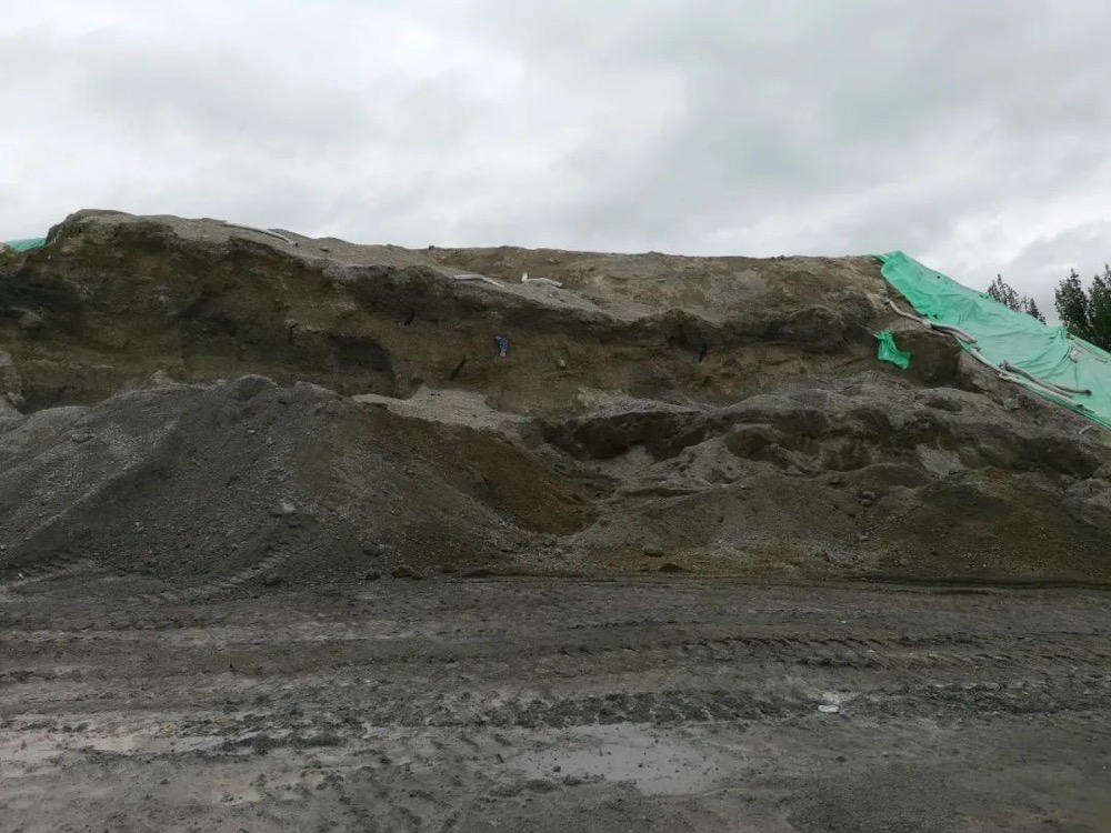 中国建材浩源水泥敷衍整改环境违法违规问题突出