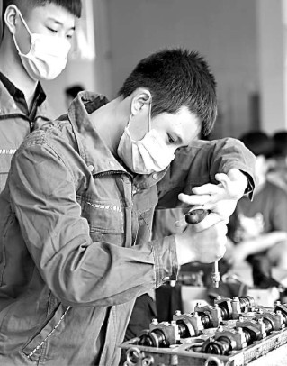 张来斌:重教学强科研不矛盾