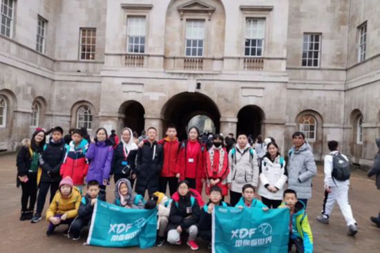 俞敏洪当乡村校长一年成绩单：普安一中本科上线率提升12％