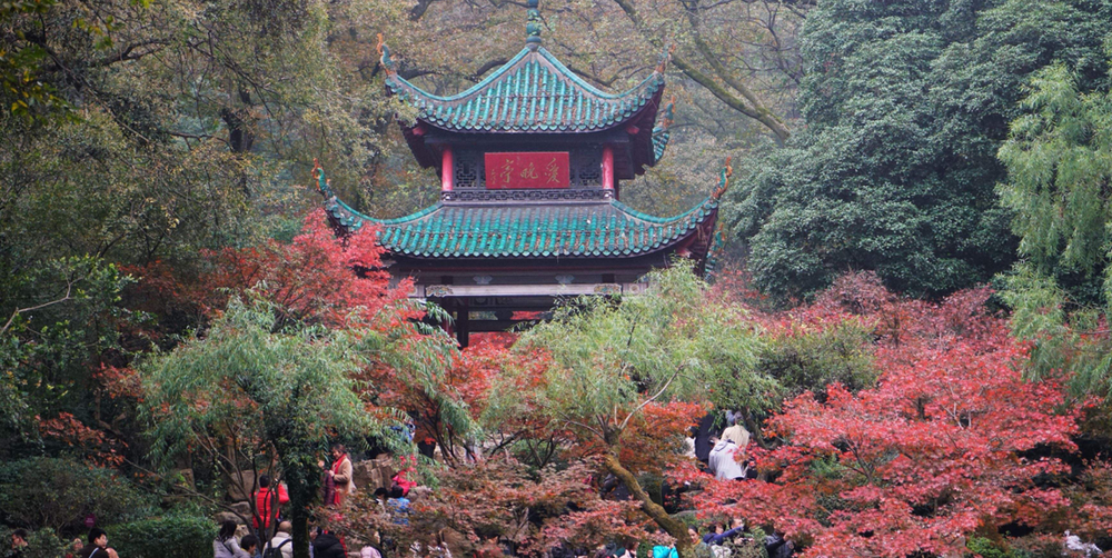 中秋遇上国庆 “双节”出游礼遇奉上