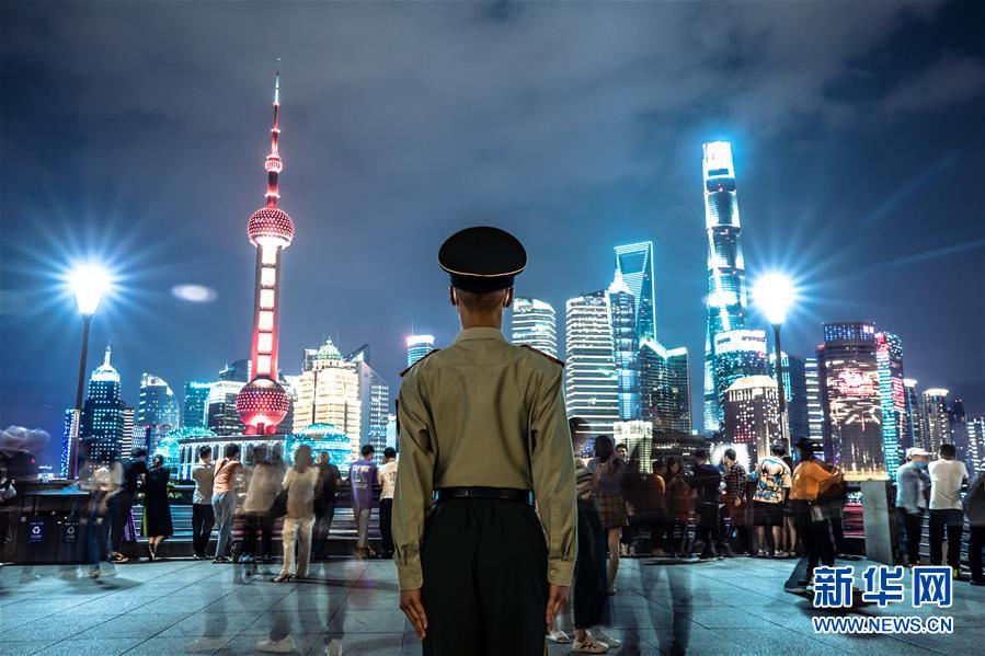 (图文互动)(6)武警官兵“双节”坚守战位保平安