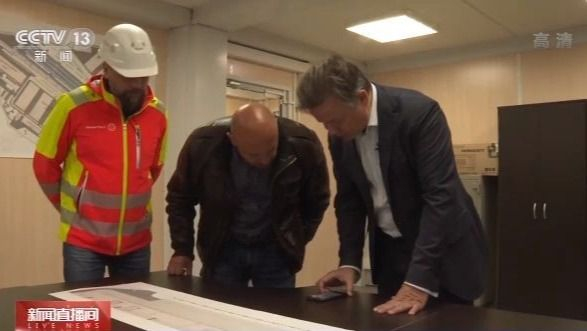 跨过山和大海 中欧班列成为各国携手抗击疫情的“生命通道”