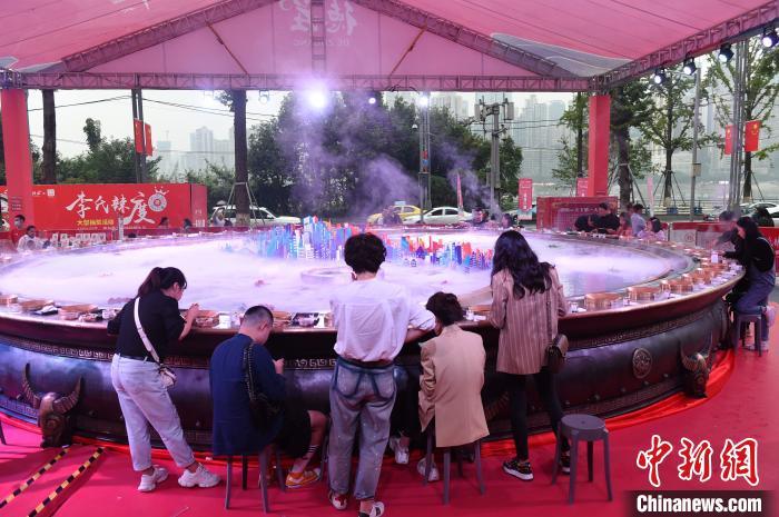 国庆假期过出年味儿！出门“浪”有新变化