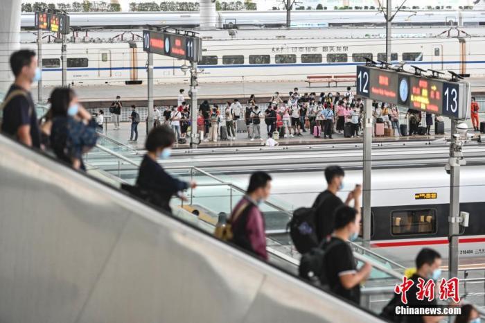 全国铁路连续三天发送旅客超千万人次