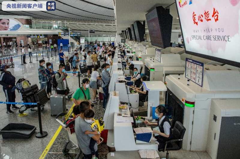 外媒热议中国“十一”黄金周：数亿人流动的背后是“中国自信”！