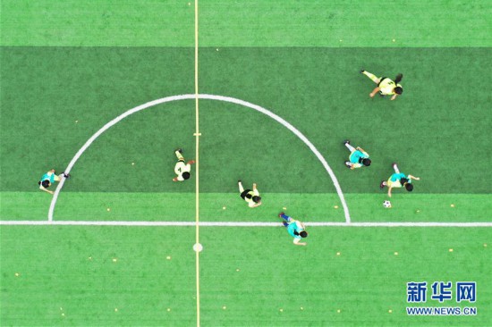 #（教育）（5）河南宝丰：青少年球类运动展活力