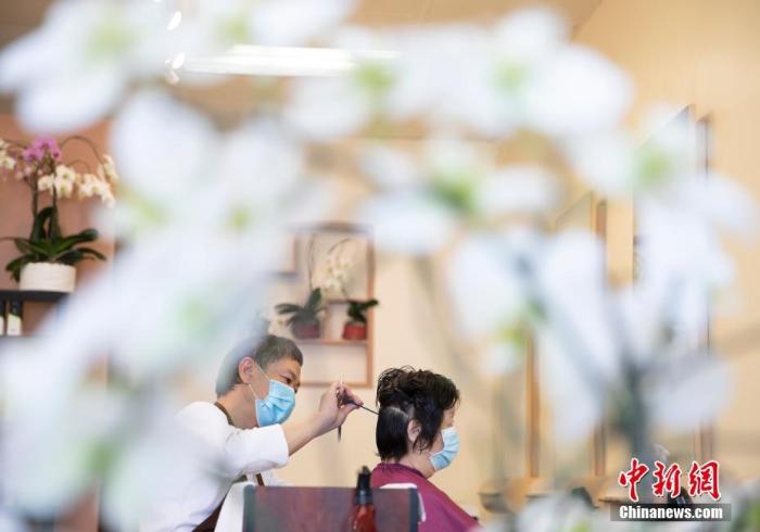 美47州新冠病例增加 福奇：朝着“错误方向”发展