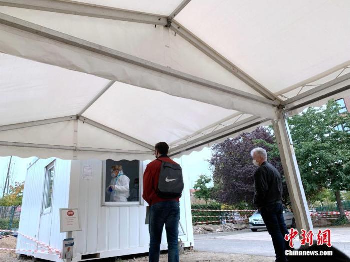 柏林单日新增破千 经济部长称德国可能将日增两万