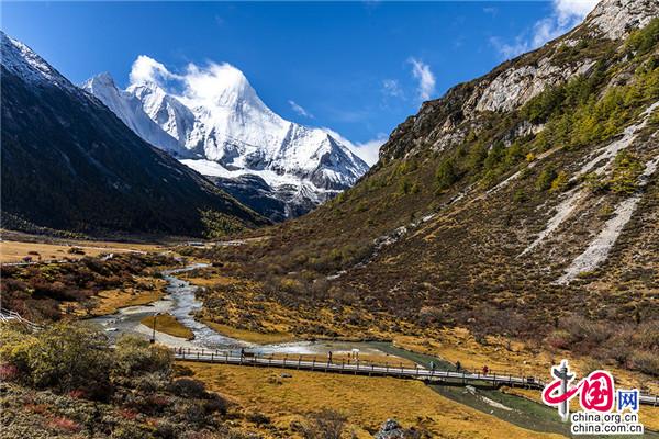 章小平谈稻城亚丁高质量发展：不仅只是5A 还有更多