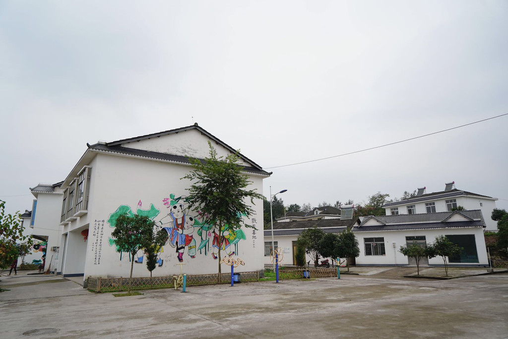 永昌镇：让农民在公园里奔小康