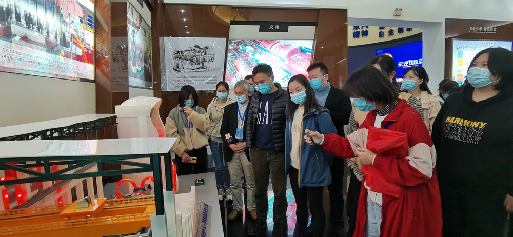 【全国主流媒体德阳行】采访团走进东汽 近距离感受重装之都