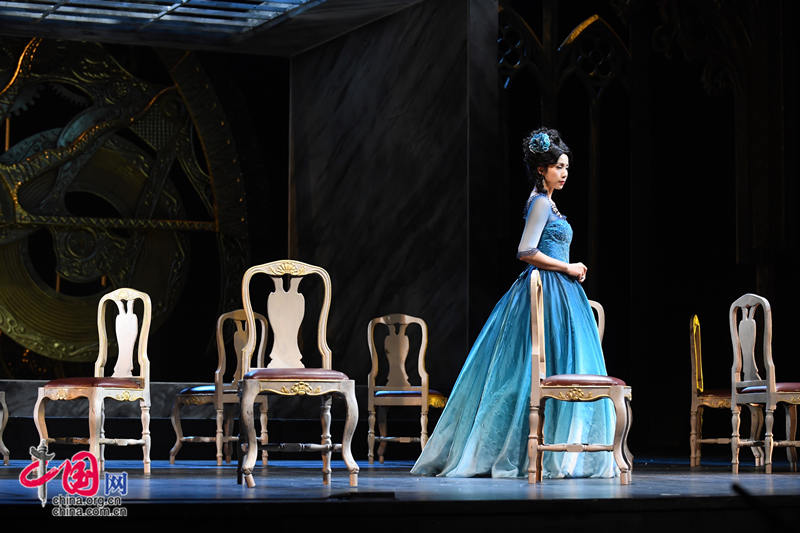 于洋孙莉联袂登台 国家大剧院新制作话剧《基督山伯爵》首演