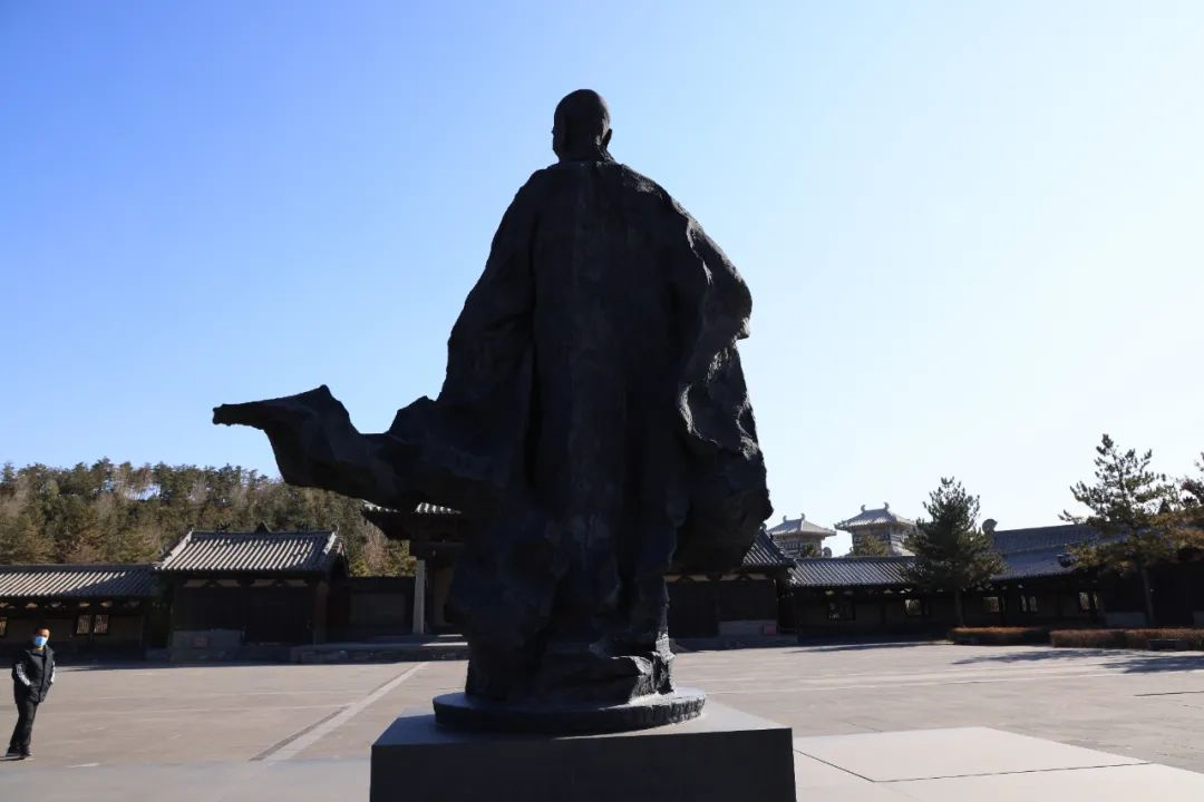 “马识善人”故事——云冈石窟开凿的发愿者昙曜