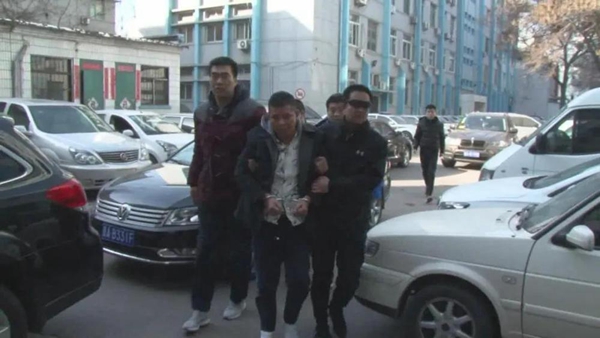 服刑相当于住宾馆？狱中“帝王”牵出93名“保护