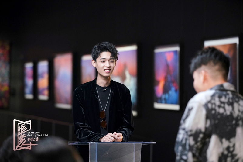 秦霄贤做客《追梦人之开合人生》讲述少年成名的困惑与成长轨迹