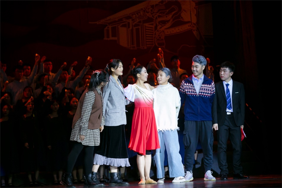 北京大学2020年“一二·九”师生歌会举行