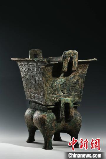 山西发现周朝王卿高级贵族墓地 出土虢国重器