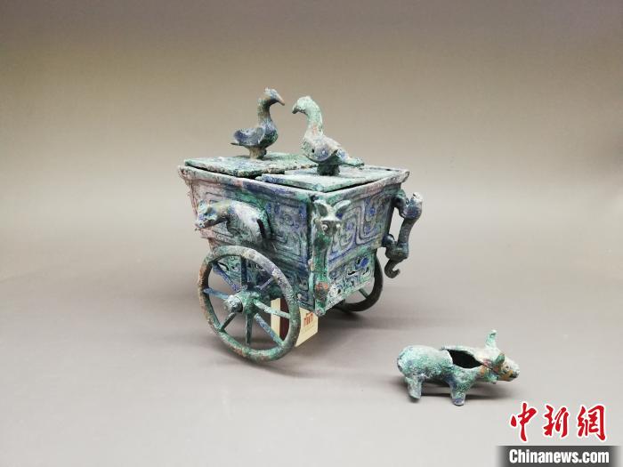 山西发现周朝王卿高级贵族墓地 出土虢国重器