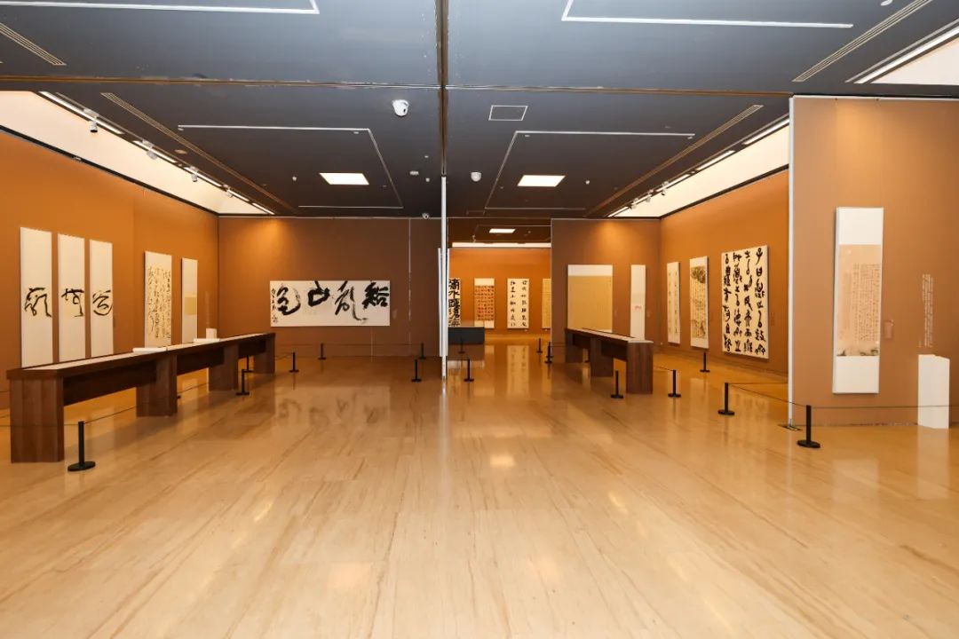 “周剑初五体书法半百展”在中国美术馆开幕