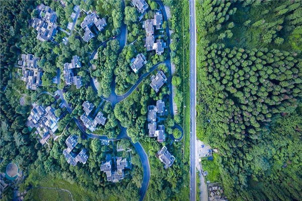 七里坪:群山抱明珠 山水画卷打造禅意盛境