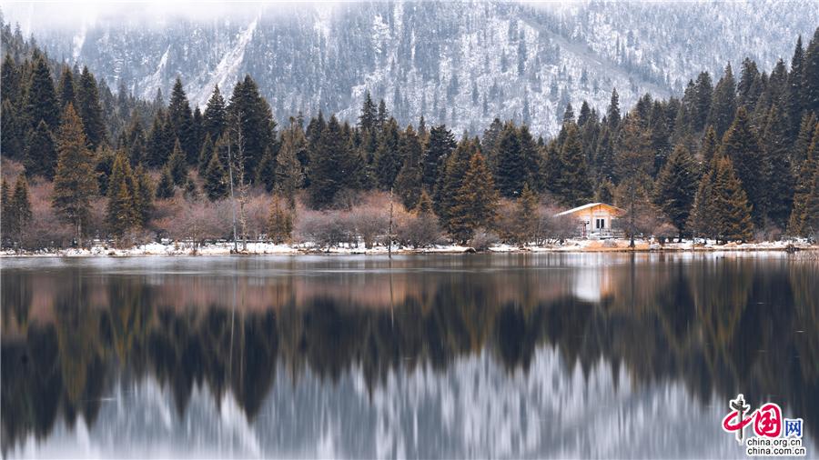 这个冬季 达古冰川的风景真绚色(组图)