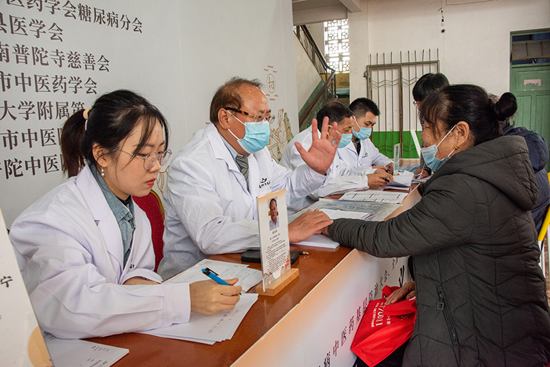 百名医疗专家关注糖尿病基层防治工作